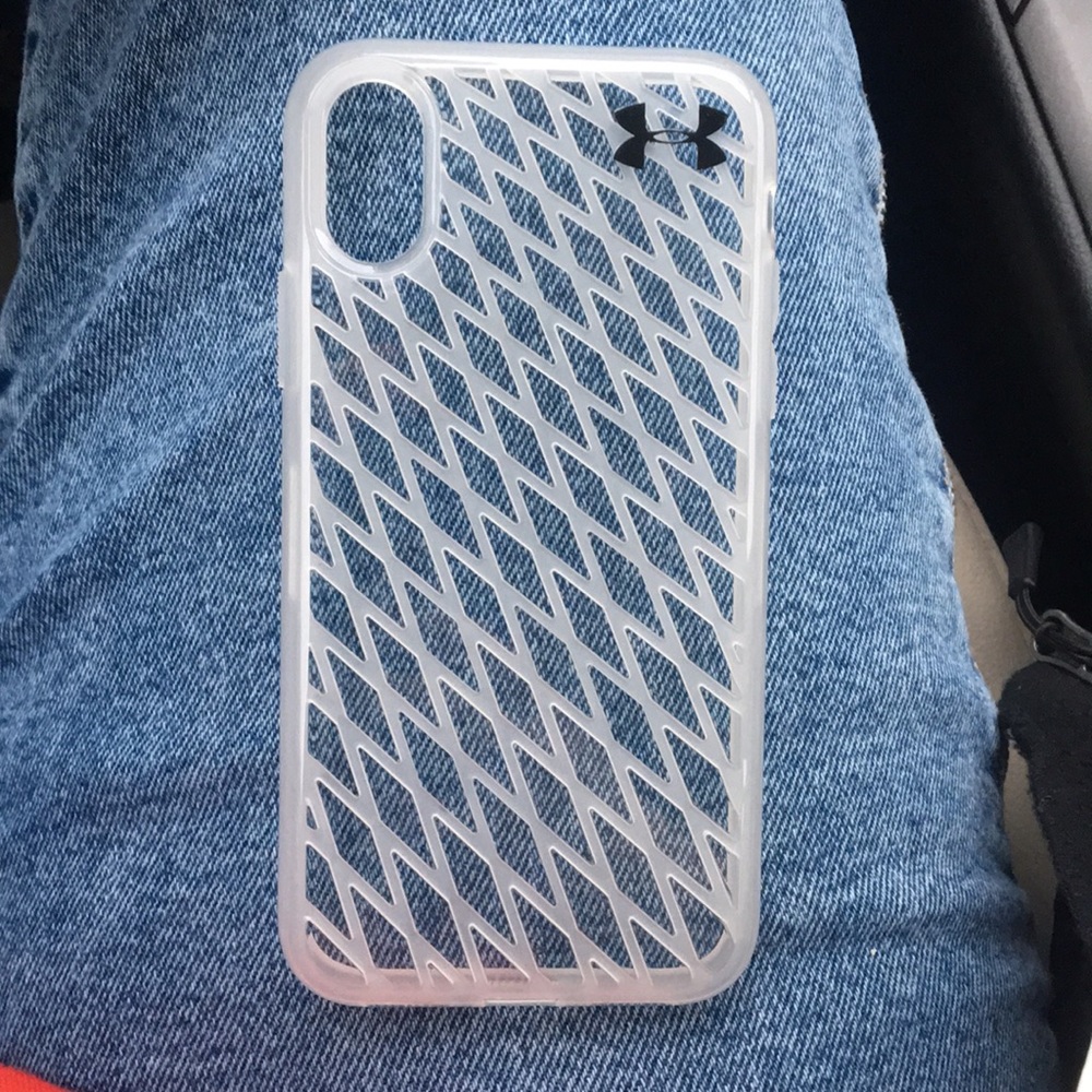 Under Armour iPhone X/XS Case (brand new!)